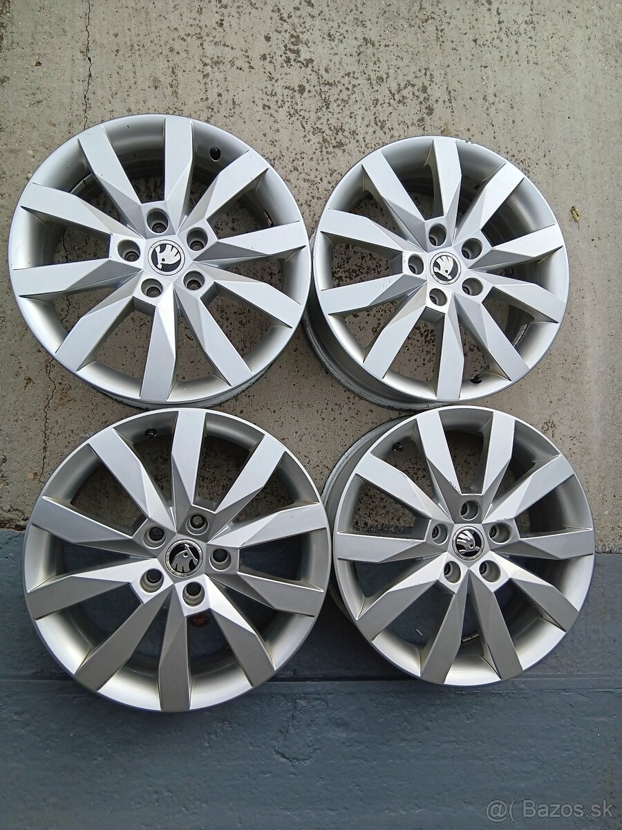 Predam original elektrony škoda Crystal 17