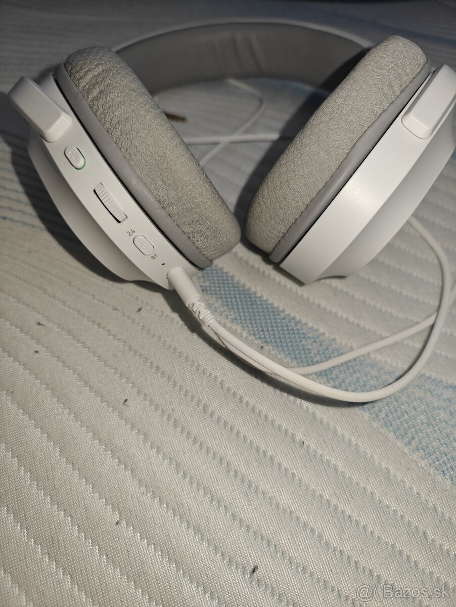 Herné slúchadlá Razer Barracuda X (2022) - Mercury White