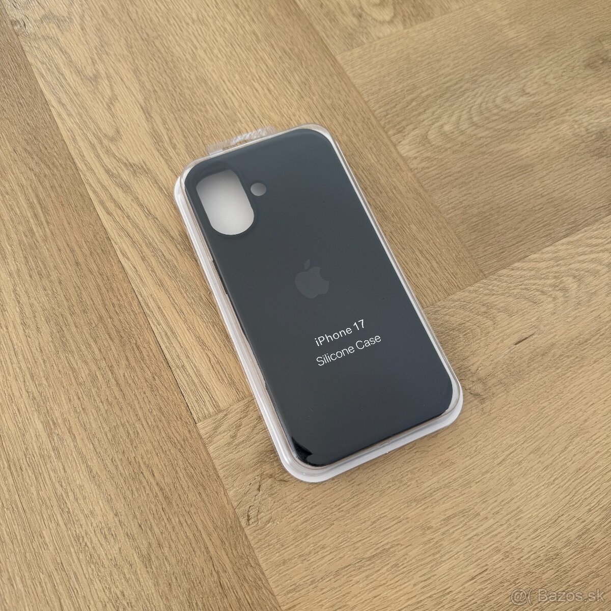 iPhone 17