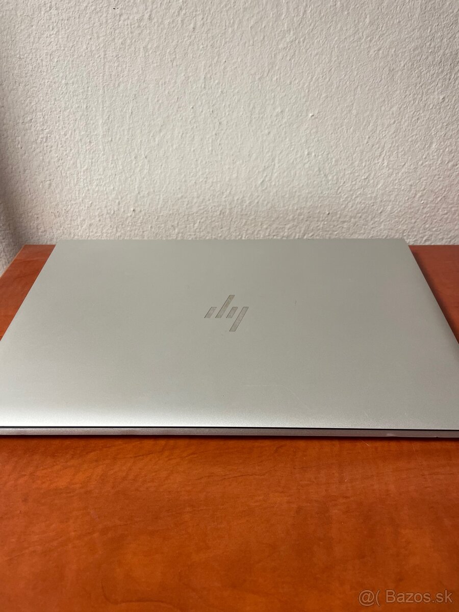 HP Elitebook 845 G8