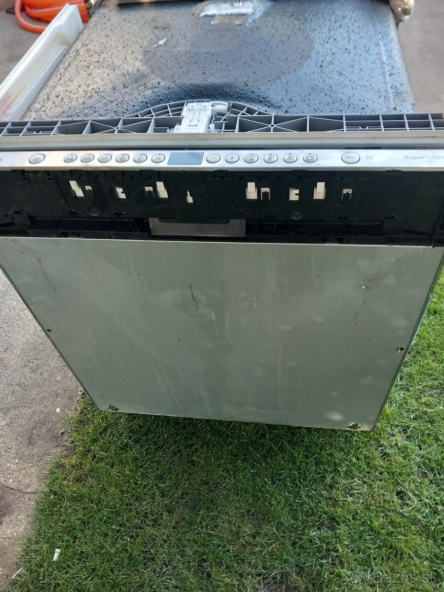 Umývačka riadu 60cm