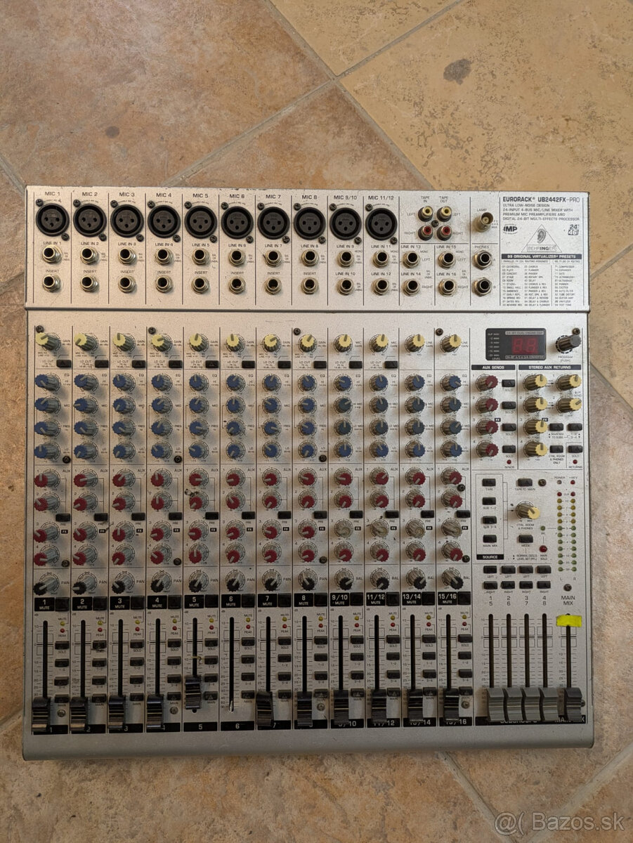 Behringer UB2442FX-PRO