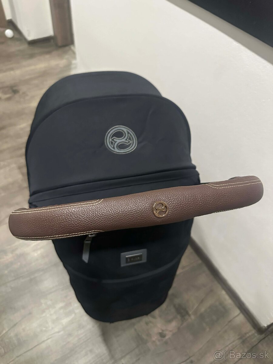 Cybex Coya Black Rosegold