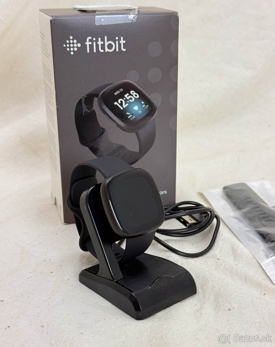 Fitbit Versa 3 | Smart hodinky s GPS