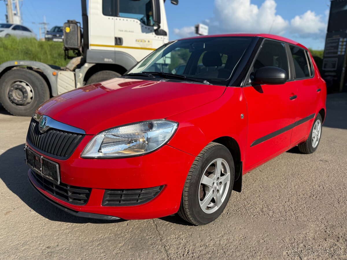 ROZPREDAM na ND, Škoda Fabia 2 5J, 1.2TSI, 44KW, 2011
