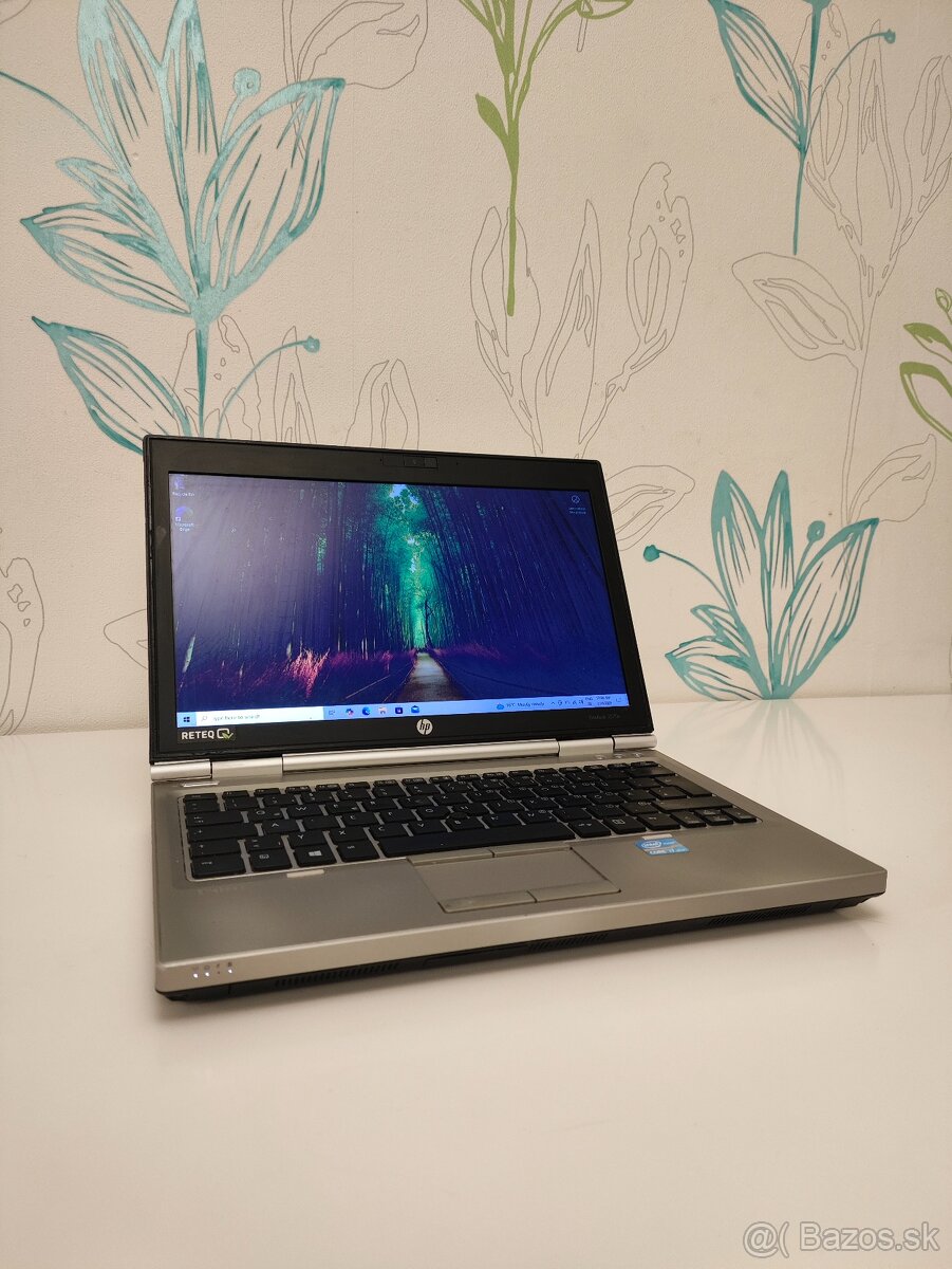 HP EliteBook 2570p; i7-3520M;128GB SSD;8GB RAM;