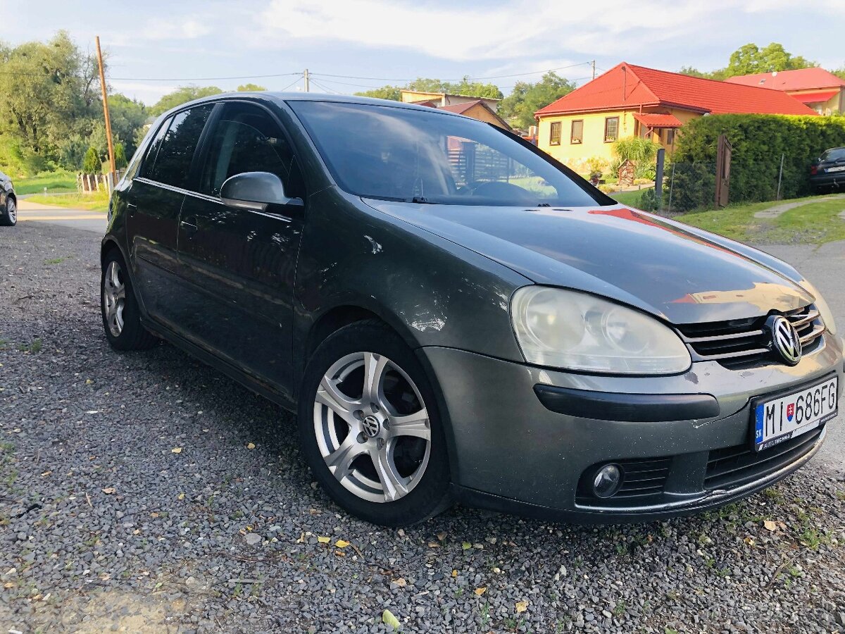 VW Golf 5