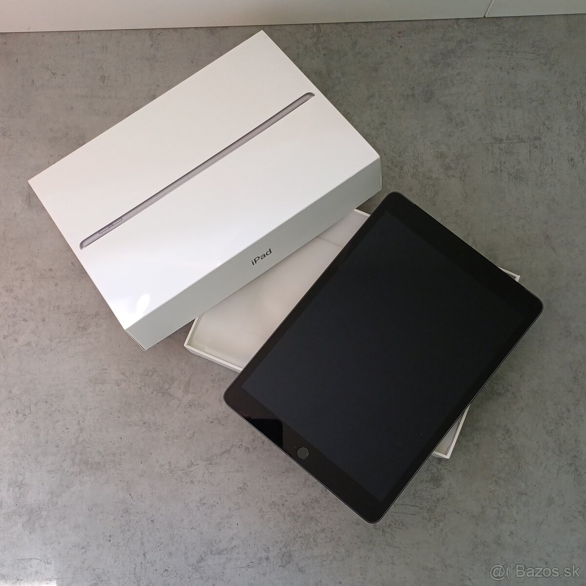 Apple iPad 10.2 (9. gen.) Cellular 64GB + Logitech SLIMFOLIO