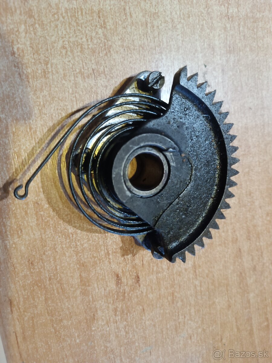 Jawa 250 350 kývačka štartovací segment