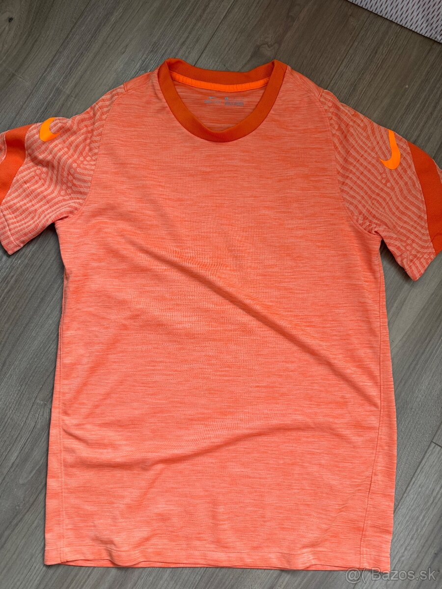 NIKE tricko oranzove Drifit vel L