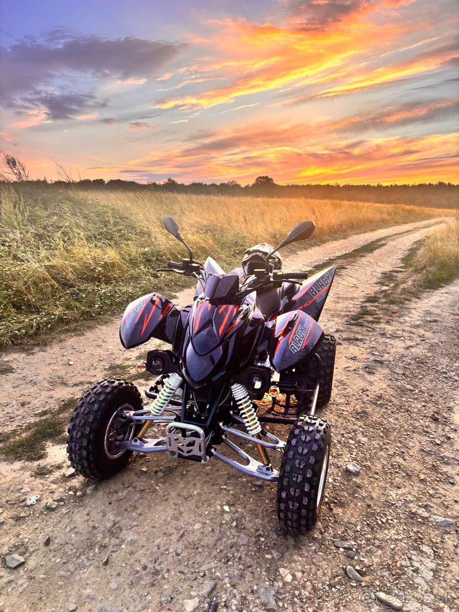 Access Tomahawk 400 black edition