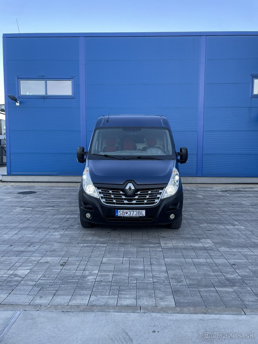 Renault Master 2,3D nájazd iba 40.000km