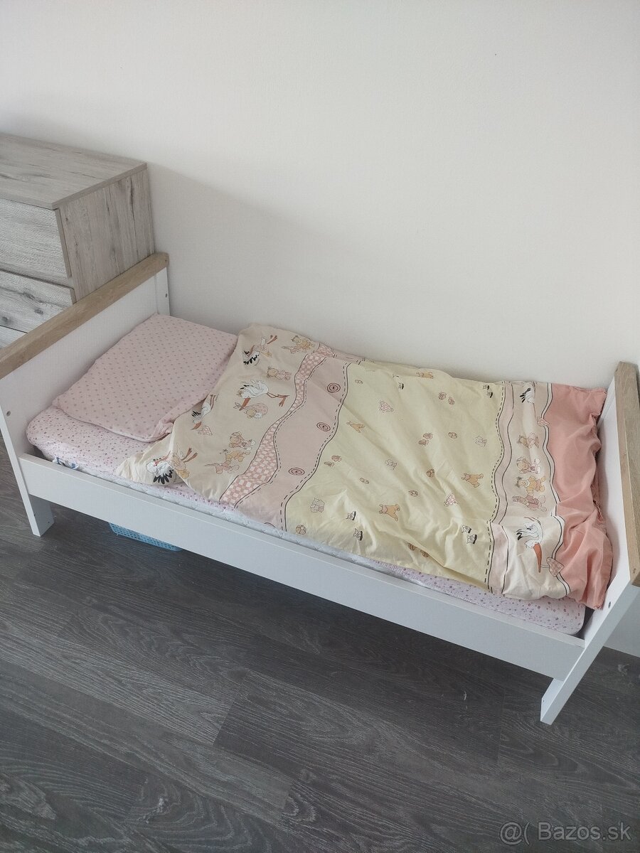 Detská posteľ+ matrac so zábranou
