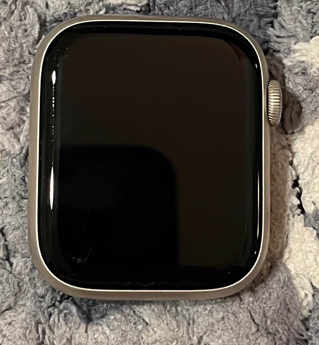 Apple Watch s.8 45 mm