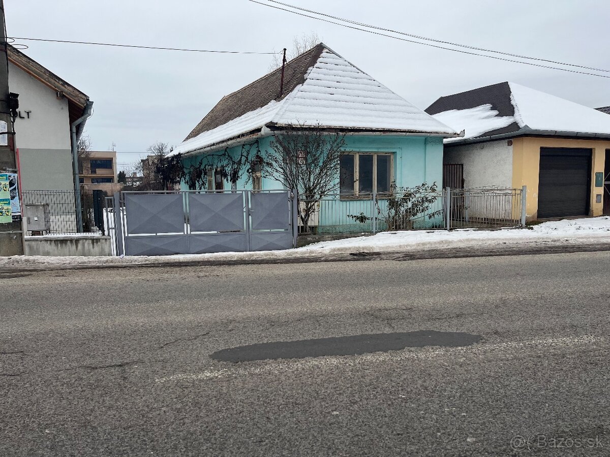 Napredaj dom s garážou v Tornali