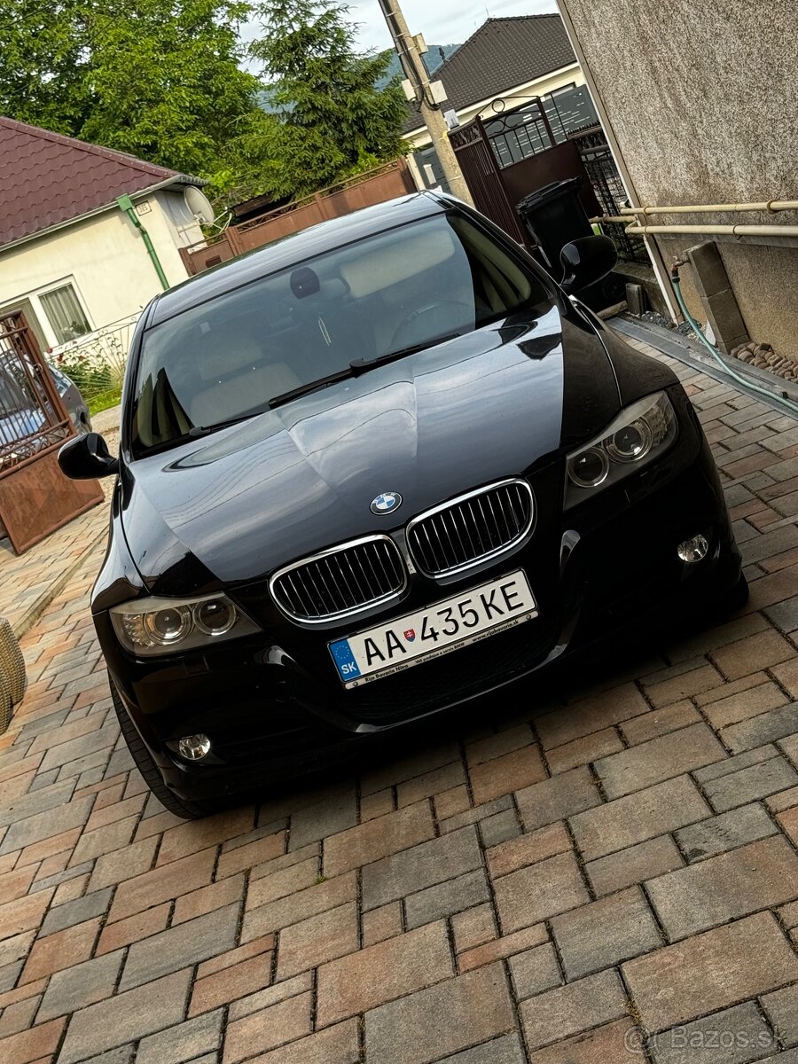 BMW 325i ixdrive