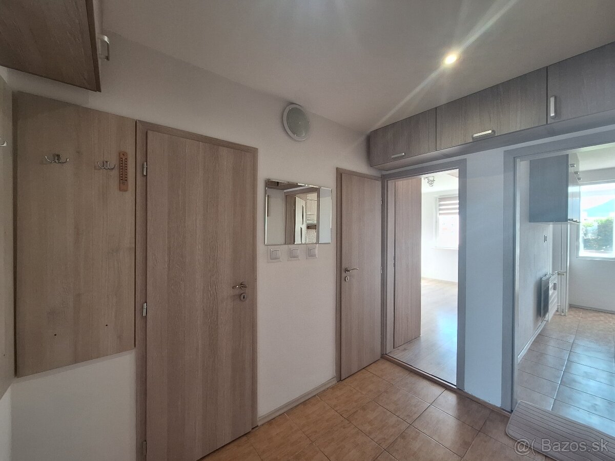 2-IZBOVÝ BYT, POVAŽSKÁ BYSTRICA, NA PREDAJ