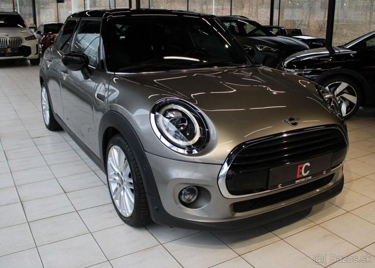 Mini Cooper 1,5 Chilli / LED / Pano benzín automat