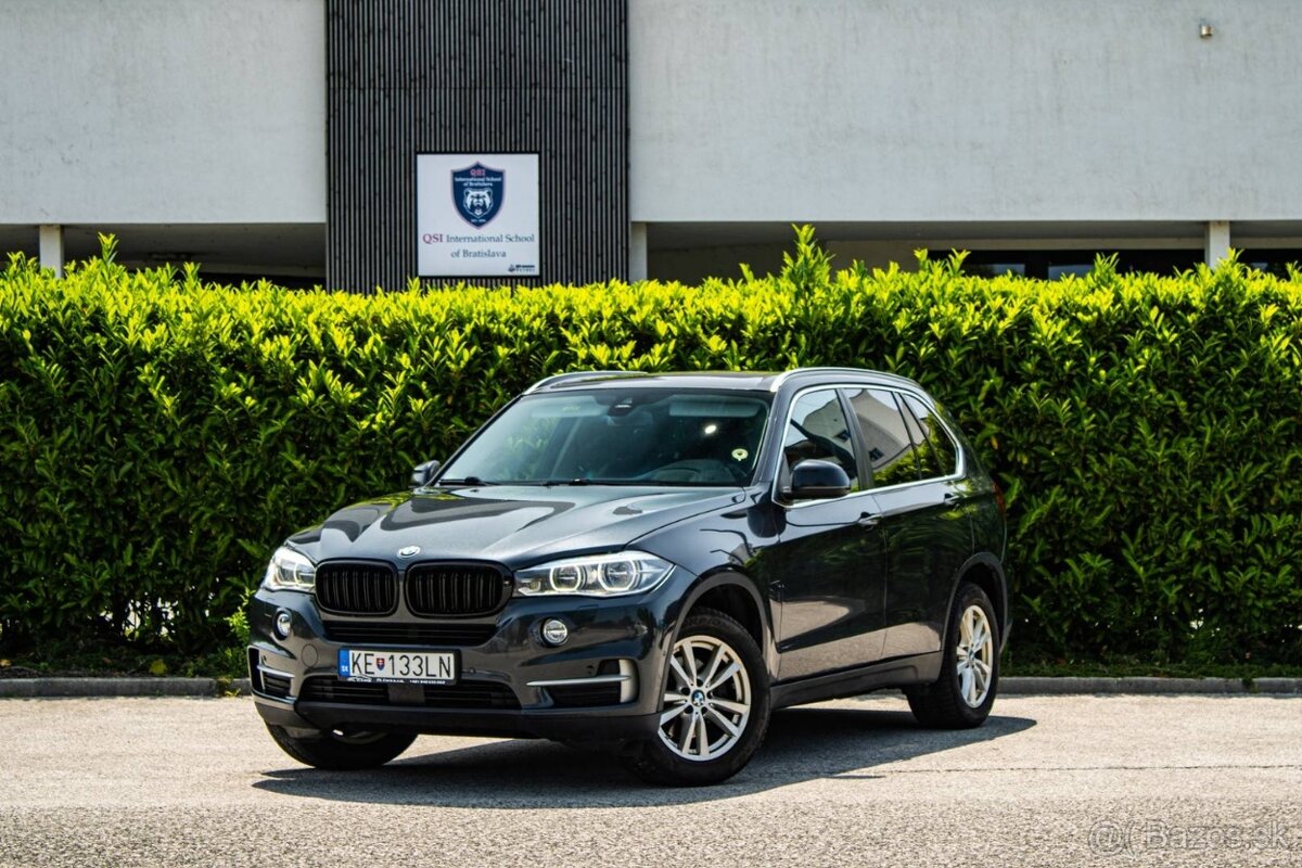 BMW X5 xDrive30d A/T 258PS