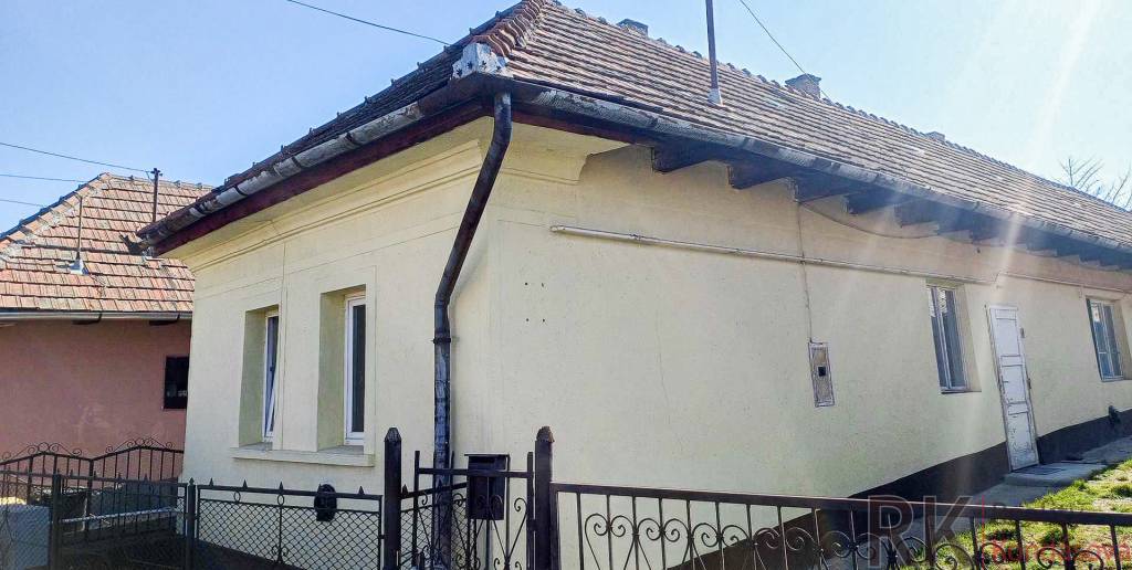 2-izbový dom v mestečku Gönc v Maďarsku