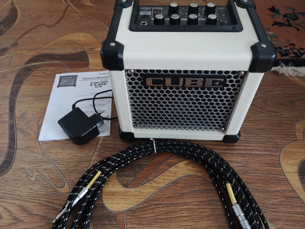Gitarové kombo Roland Micro Cube GX