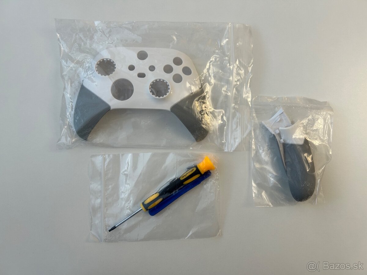 Náhradný biely vrchný kryt na Xbox Series controller