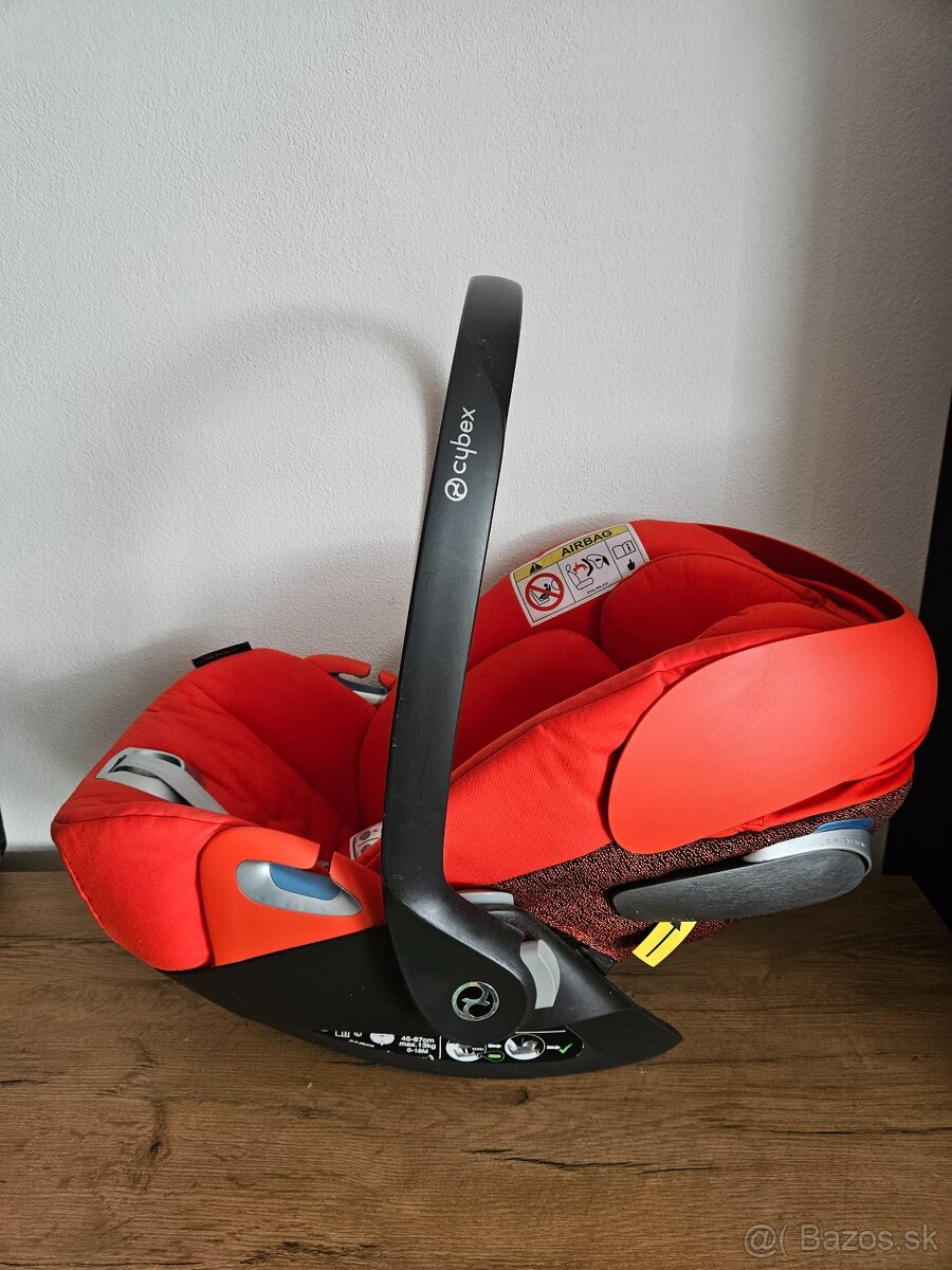 Cybex Cloud vajicko cervene