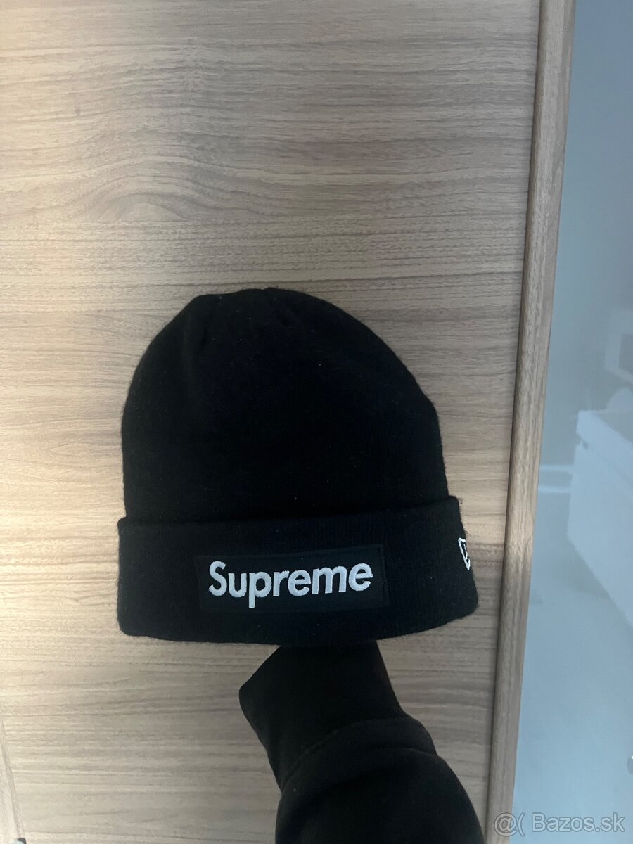 Supreme čiapka