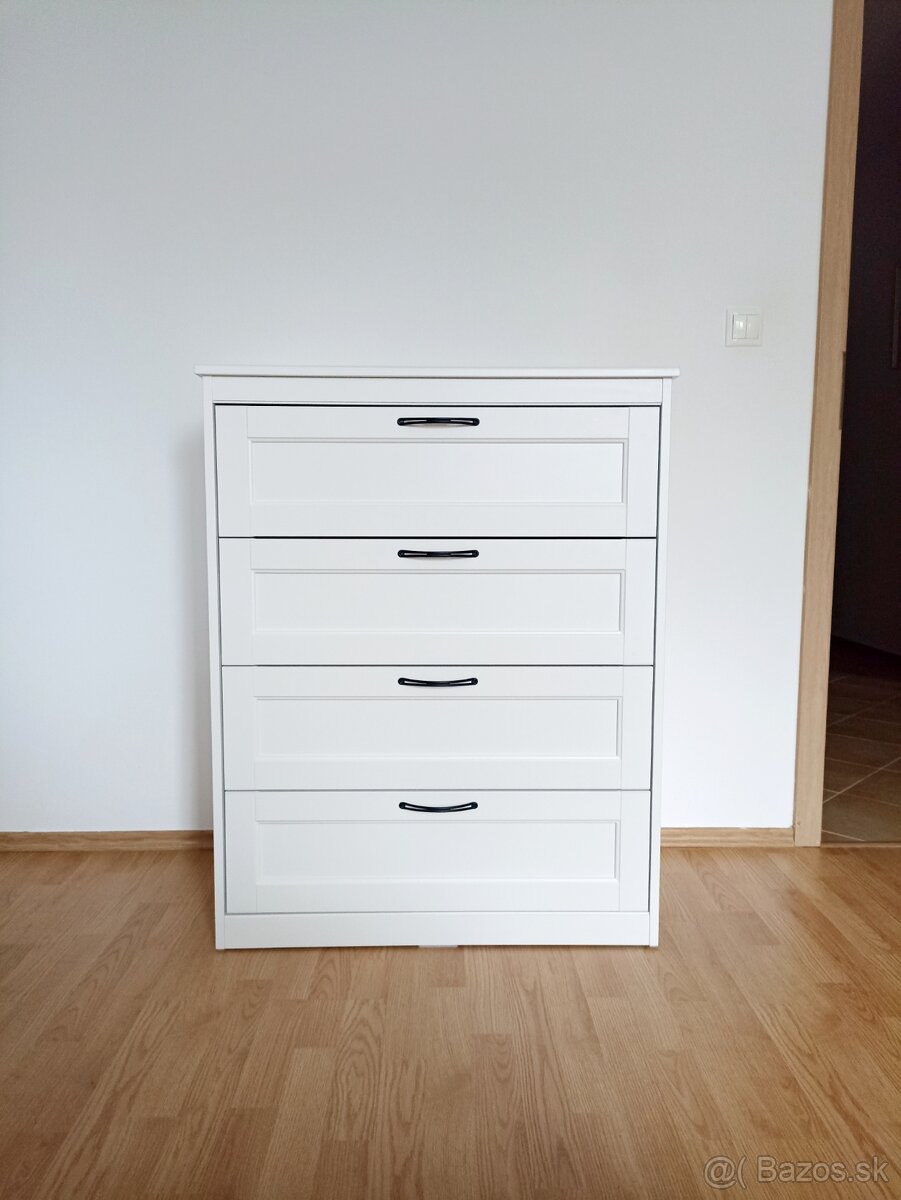komoda ikea