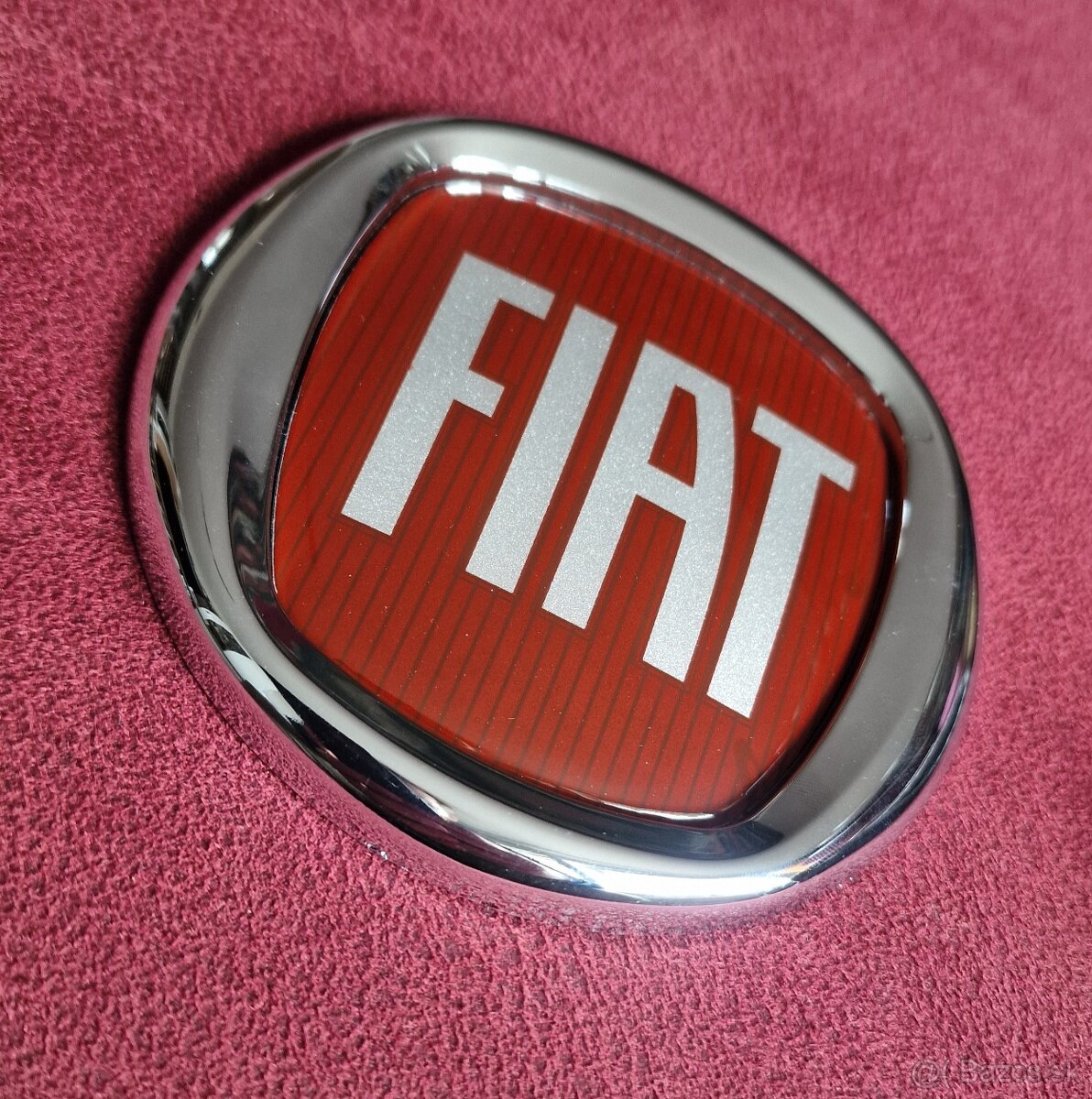Fiat znak 12cm predny