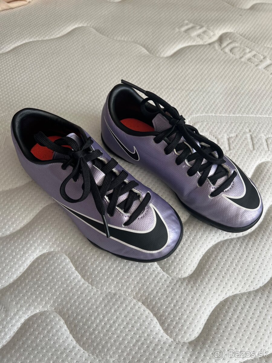 Kopačky Nike Mercurial, Veľkosť 27,5