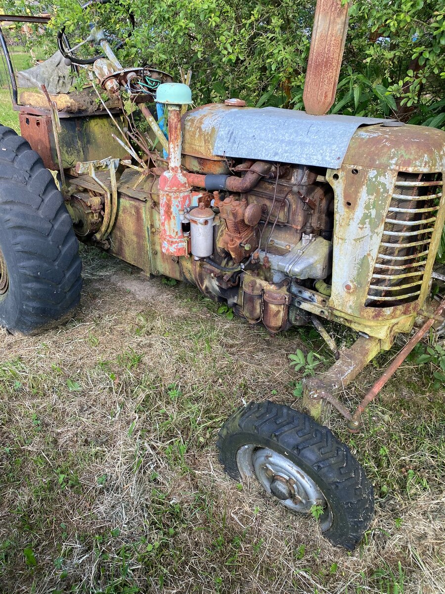 Zetor 25
