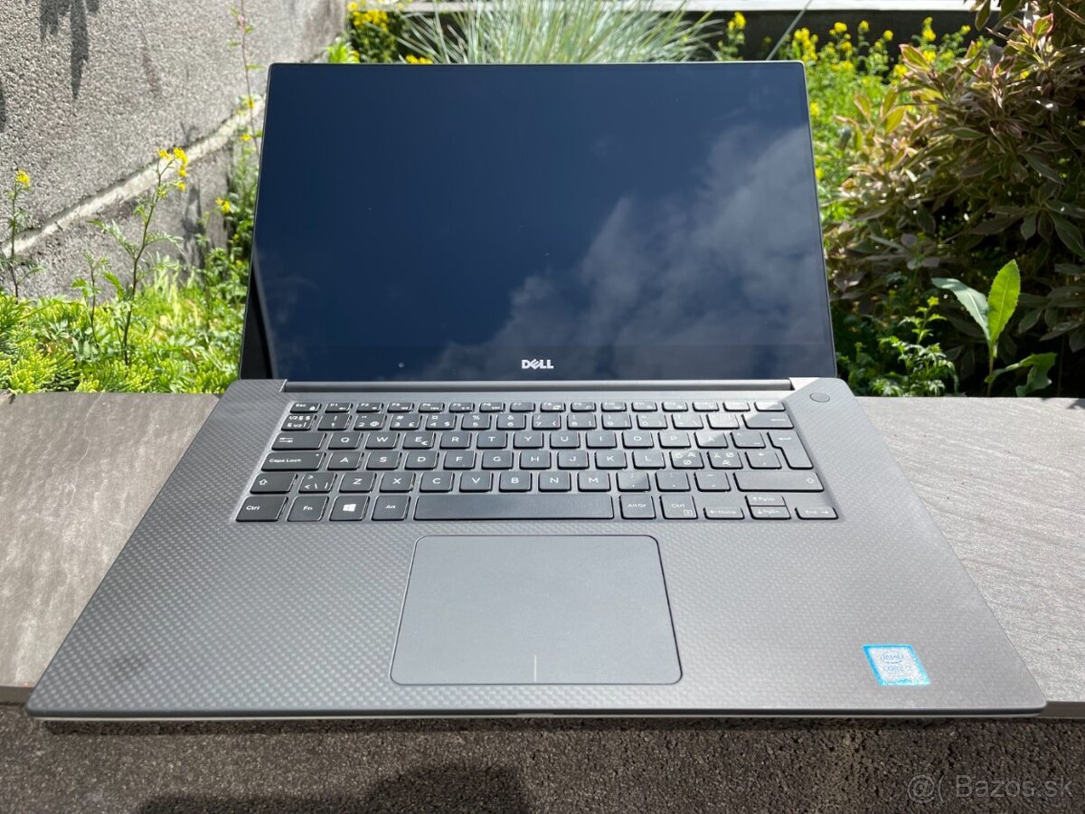 Dell Precision 5510 - CPU i7 / dotykový 4k display / NVIDIA
