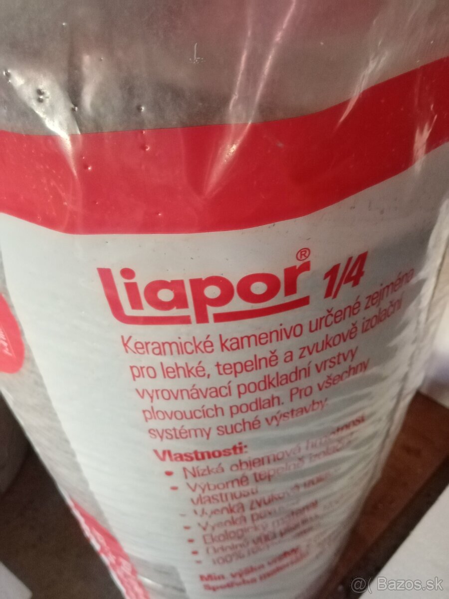 Suchý liapor 1/4 ľahké keramické kamenivo