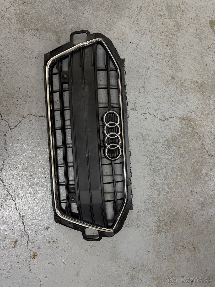 Maska audi a4 2022