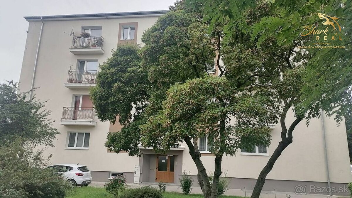 Na predaj priestranný slnečný 3-izbový byt na Krajinskej uli