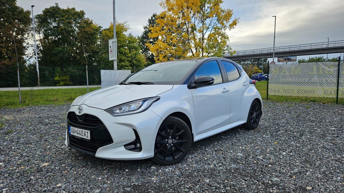 Toyota Yaris 1.5 Dynamic Force SELECTION STYLE 125k