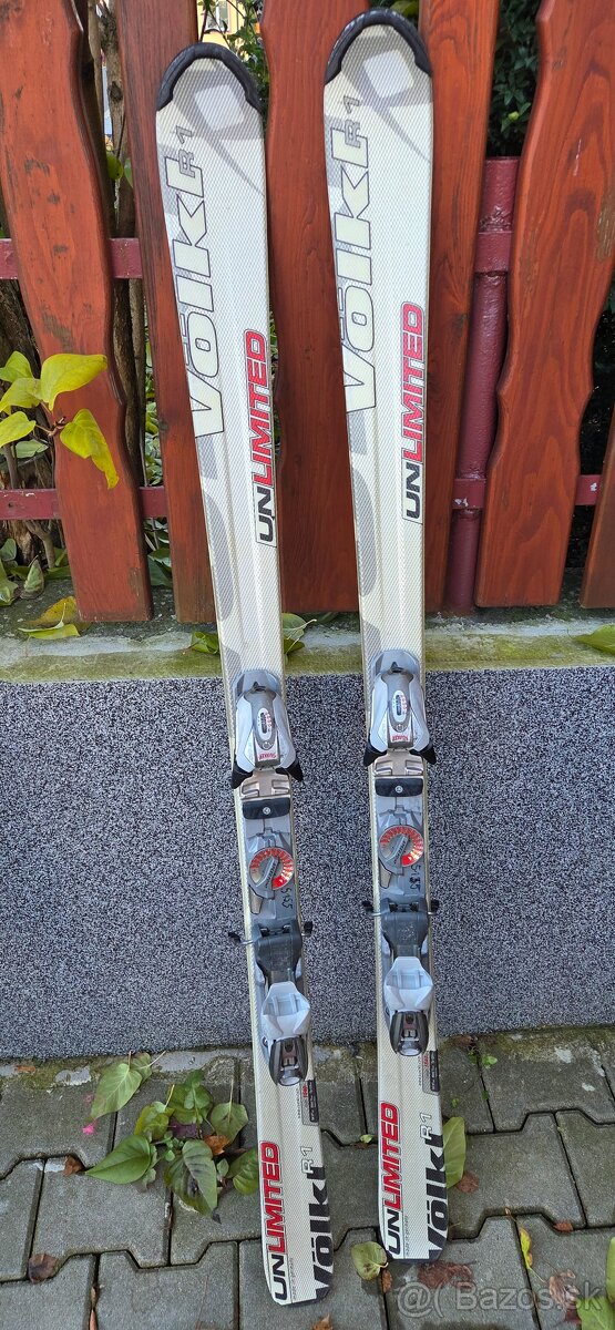 Lyže Völkl Unlimited R1