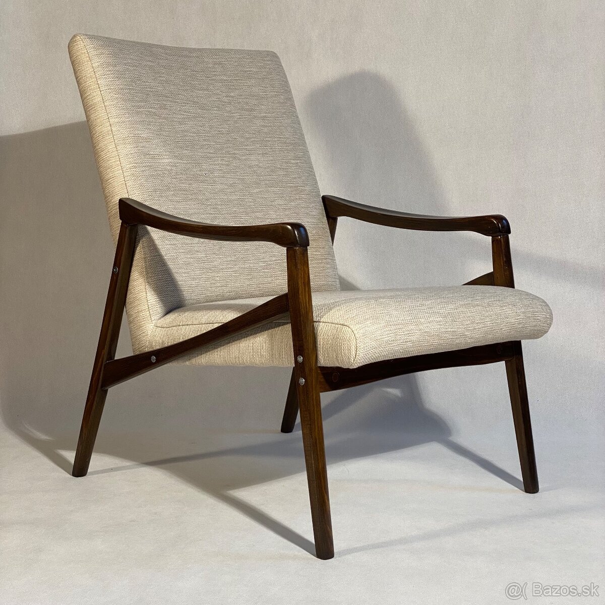 Retro kreslo Jiří Jiroutek