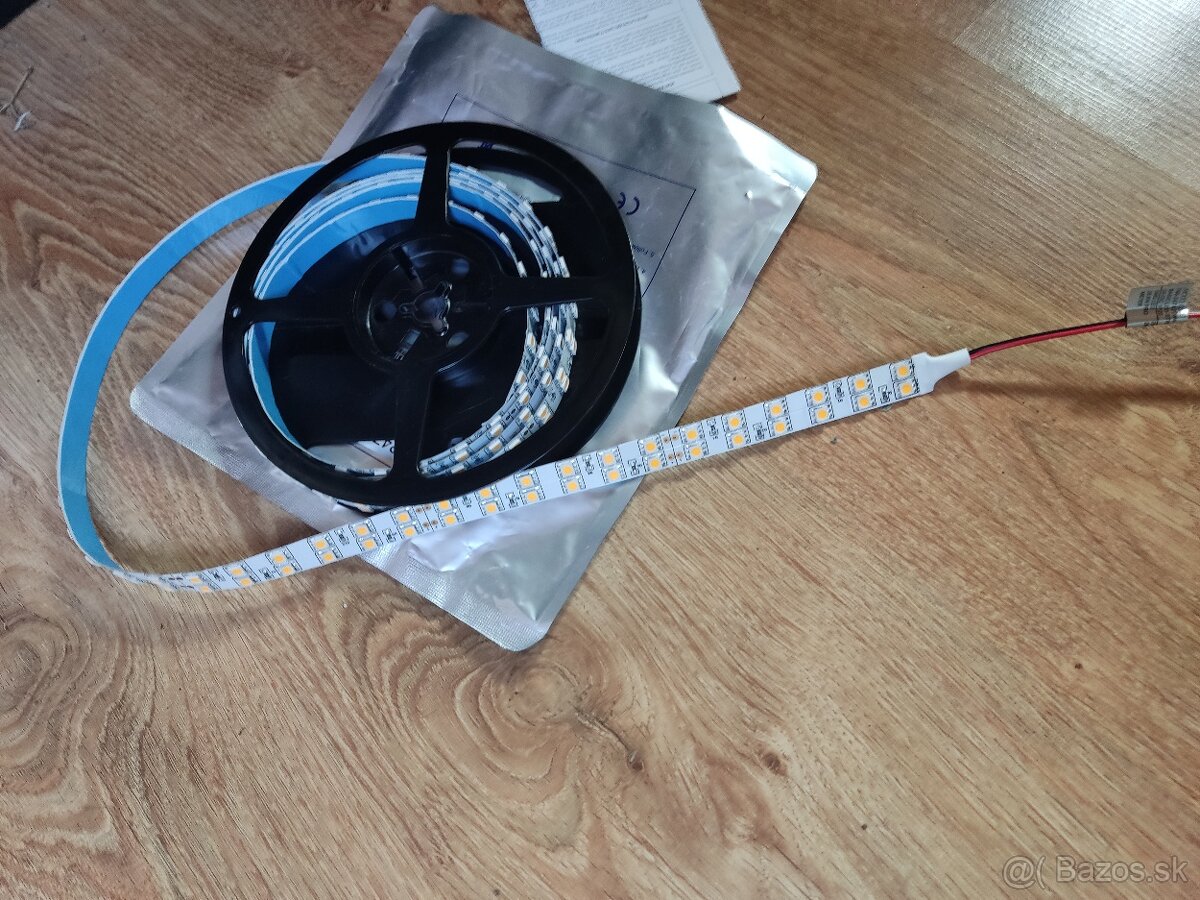 PREDáM značkové 6ks á2,5m značkové LED typ 746-247420ww