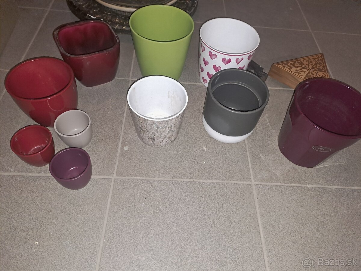 10 črepníkov na predaj