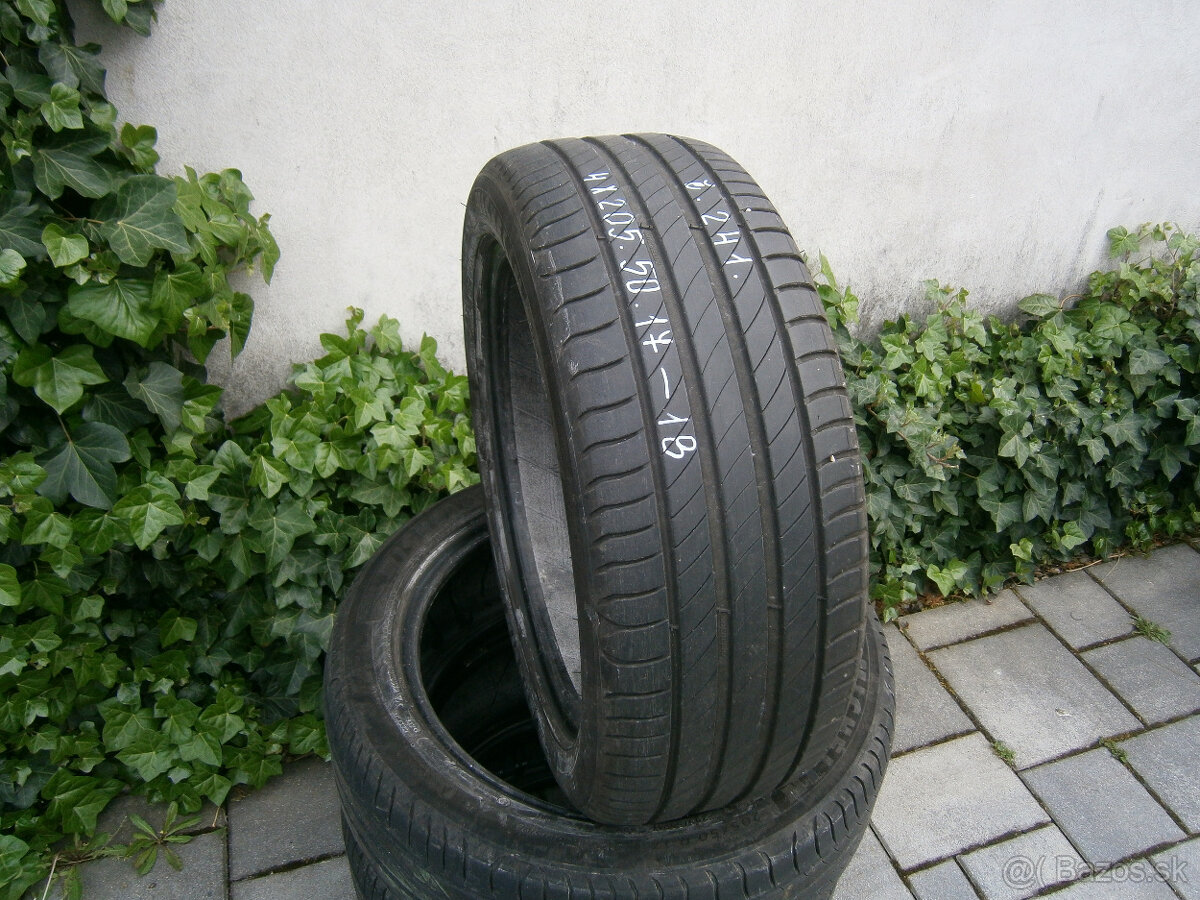 Predám 4x letné pneu Michelin 205/50 R17 89VXL
