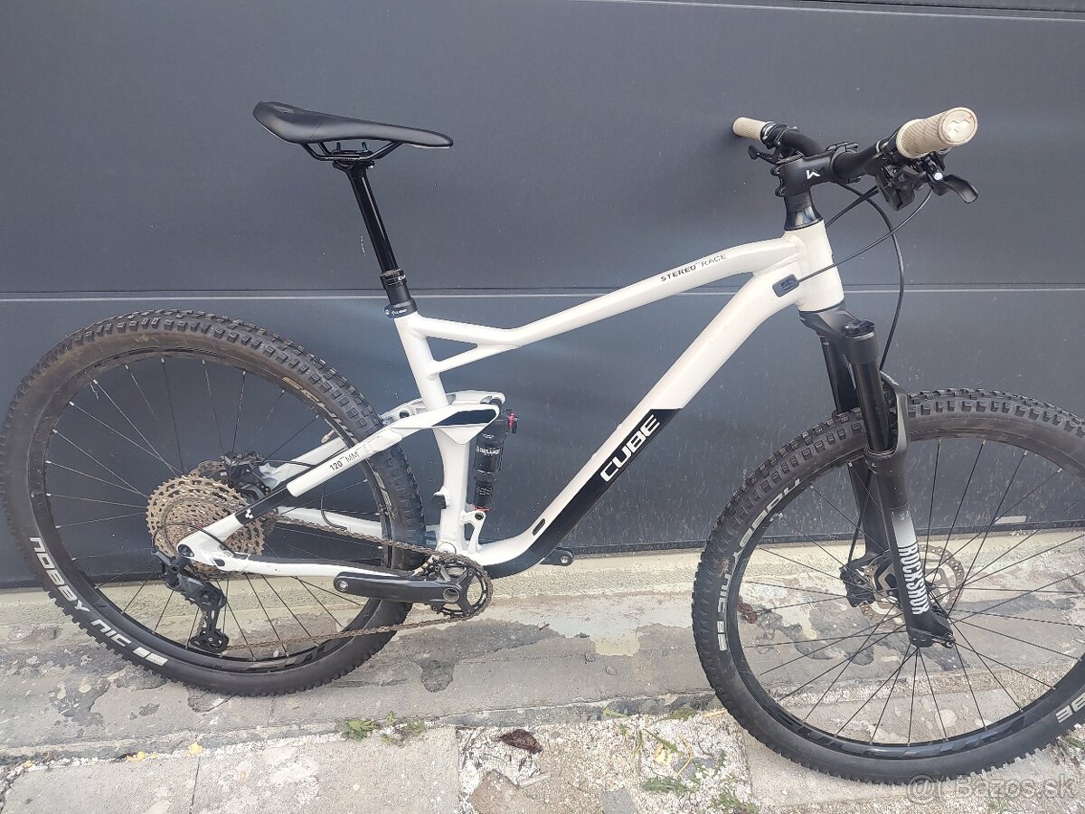 Cube Stereo Race 120