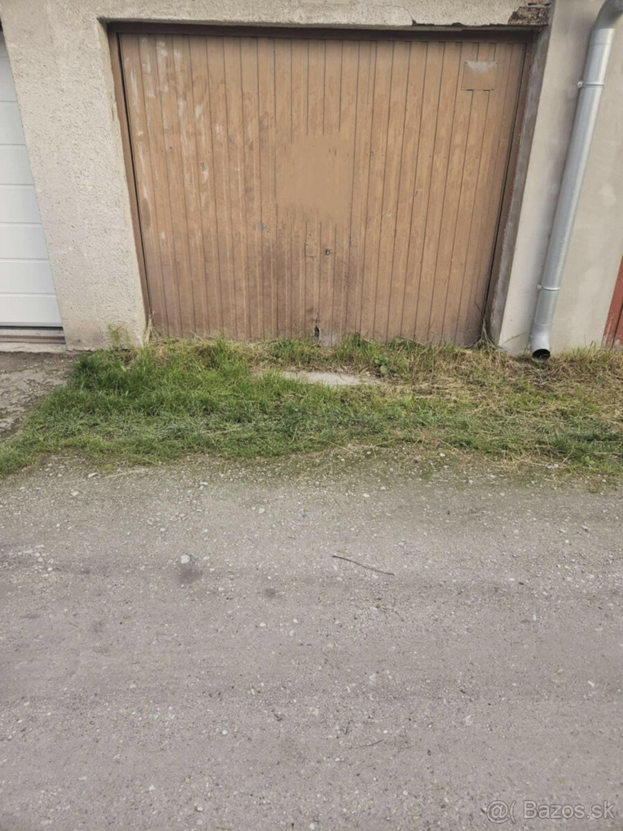 Ponhúkame na predaj garáž v meste Dunajská Streda, výborná l
