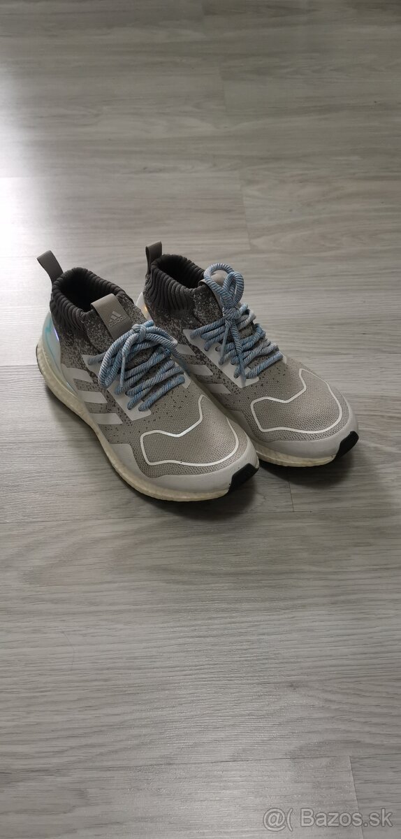 Topanky adidas Ultra Boost Mid Returns in L