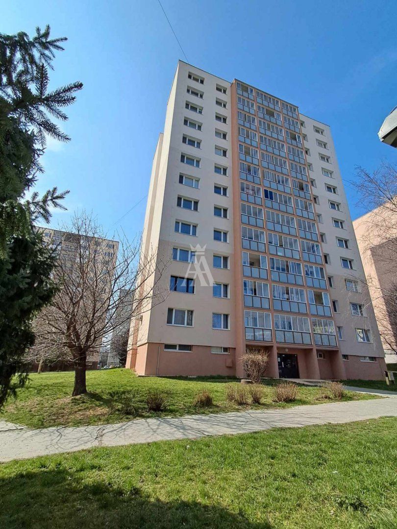 GARSÓNKA, HÚSKOVA, KOŠICE KVP