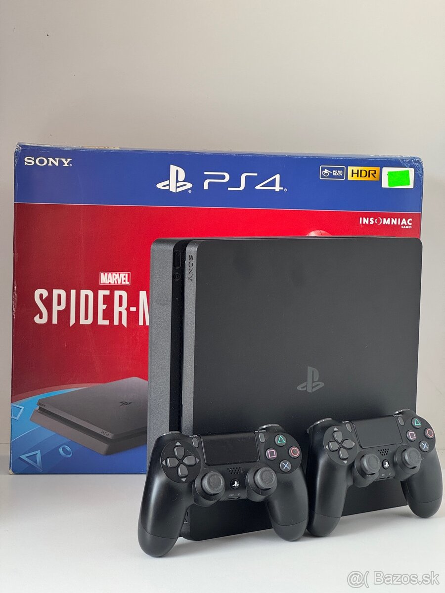 Playstation 4 slim