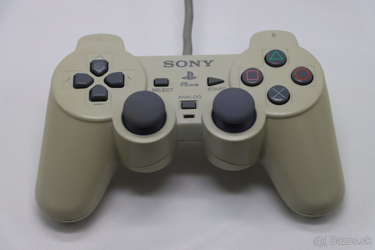 Ovládače na Playstation 1