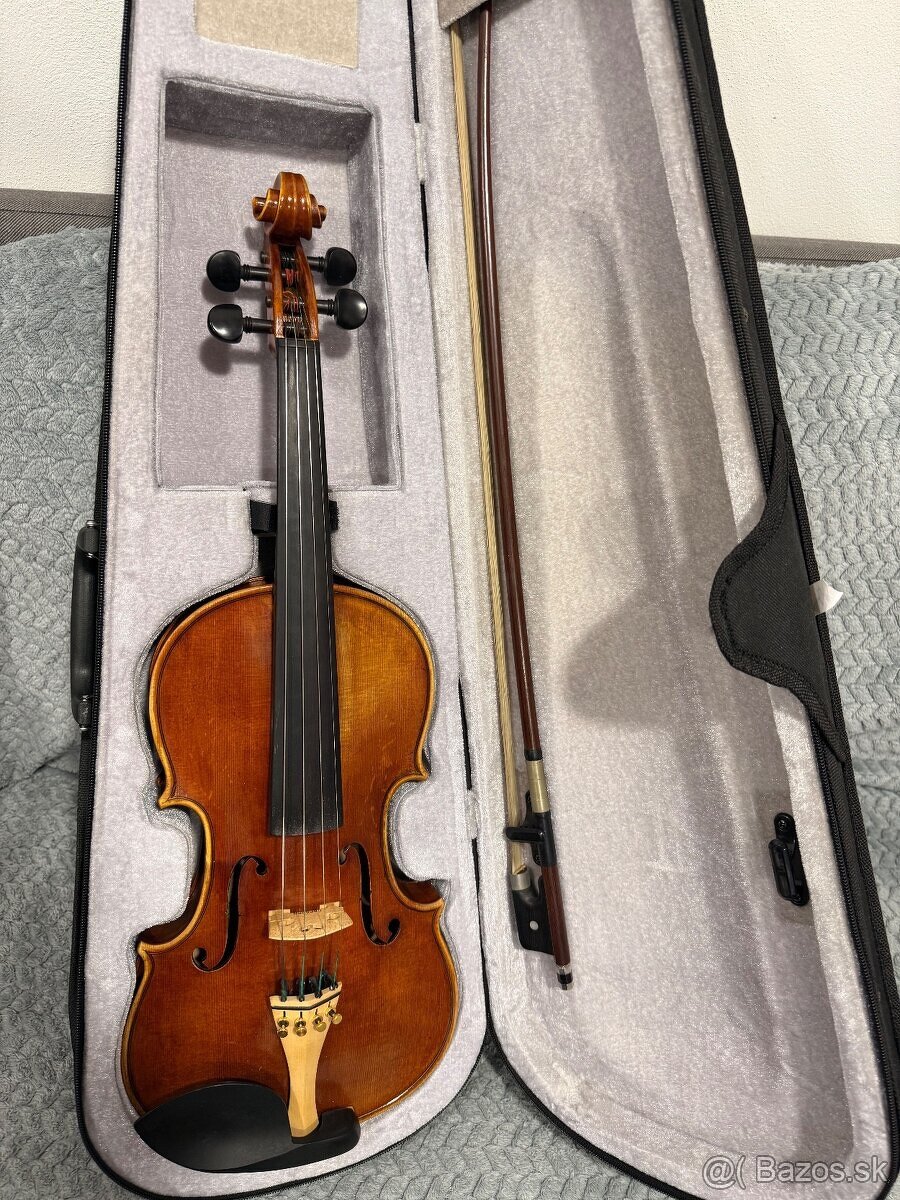 Ponukam na predaj 4/4 husle