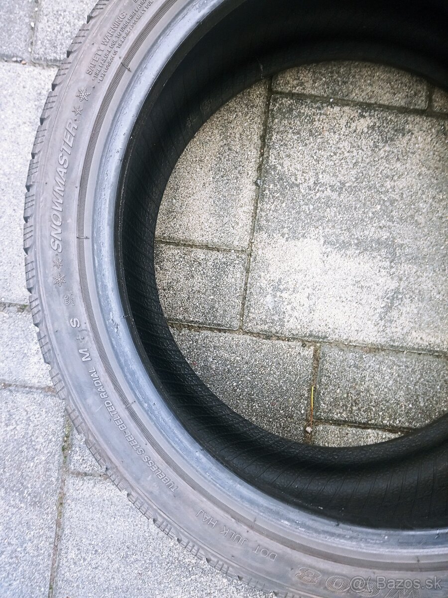 Zimné pneu 225/40 R18